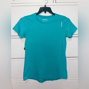Reebok Small Aqua / Blue Short Sleeved Top